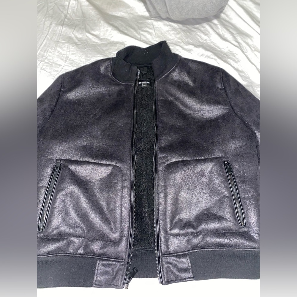 Great jacket worn once but it’s just to big for me now, it is in great condition